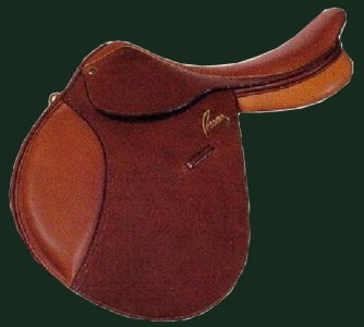 selles, bridons, licols, harnais, enrnements, fontes, couvertures, couvre-reins, sous-selles, ...